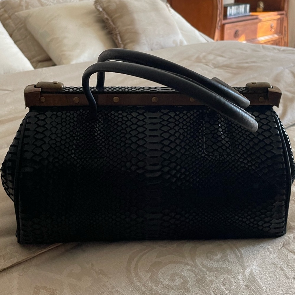 Miss Mak leather bag